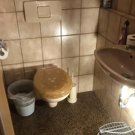 Lage Im Zentrum Und Am Hofgarten 150qm Mit Klima, 2xbalkon, Aufzug, Familienfreundlich