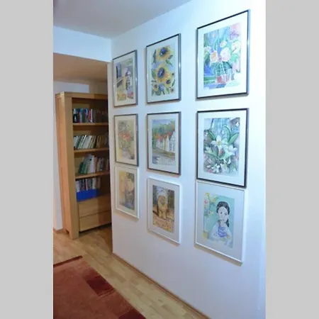 Lage Im Zentrum Und Am Hofgarten 150qm Mit Klima, 2xbalkon, Aufzug, Familienfreundlich *