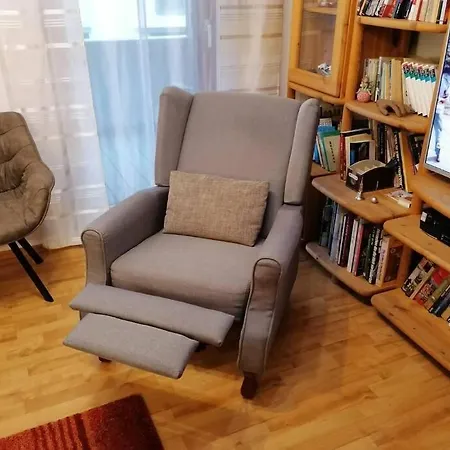 Lage Im Zentrum Und Am Hofgarten 150qm Mit Klima, 2xbalkon, Aufzug, Familienfreundlich * Bayreuth