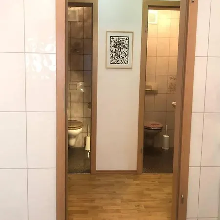 Appartement Lage Im Zentrum Und Am Hofgarten 150qm Mit Klima, 2xbalkon, Aufzug, Familienfreundlich