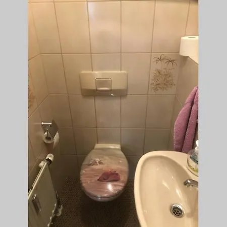 Lage Im Zentrum Und Am Hofgarten 150qm Mit Klima, 2xbalkon, Aufzug, Familienfreundlich *